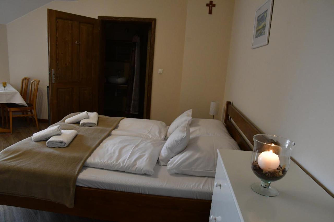 Bed and Breakfast Gosciniec Pod Lubomirem Weglowka  Esterno foto
