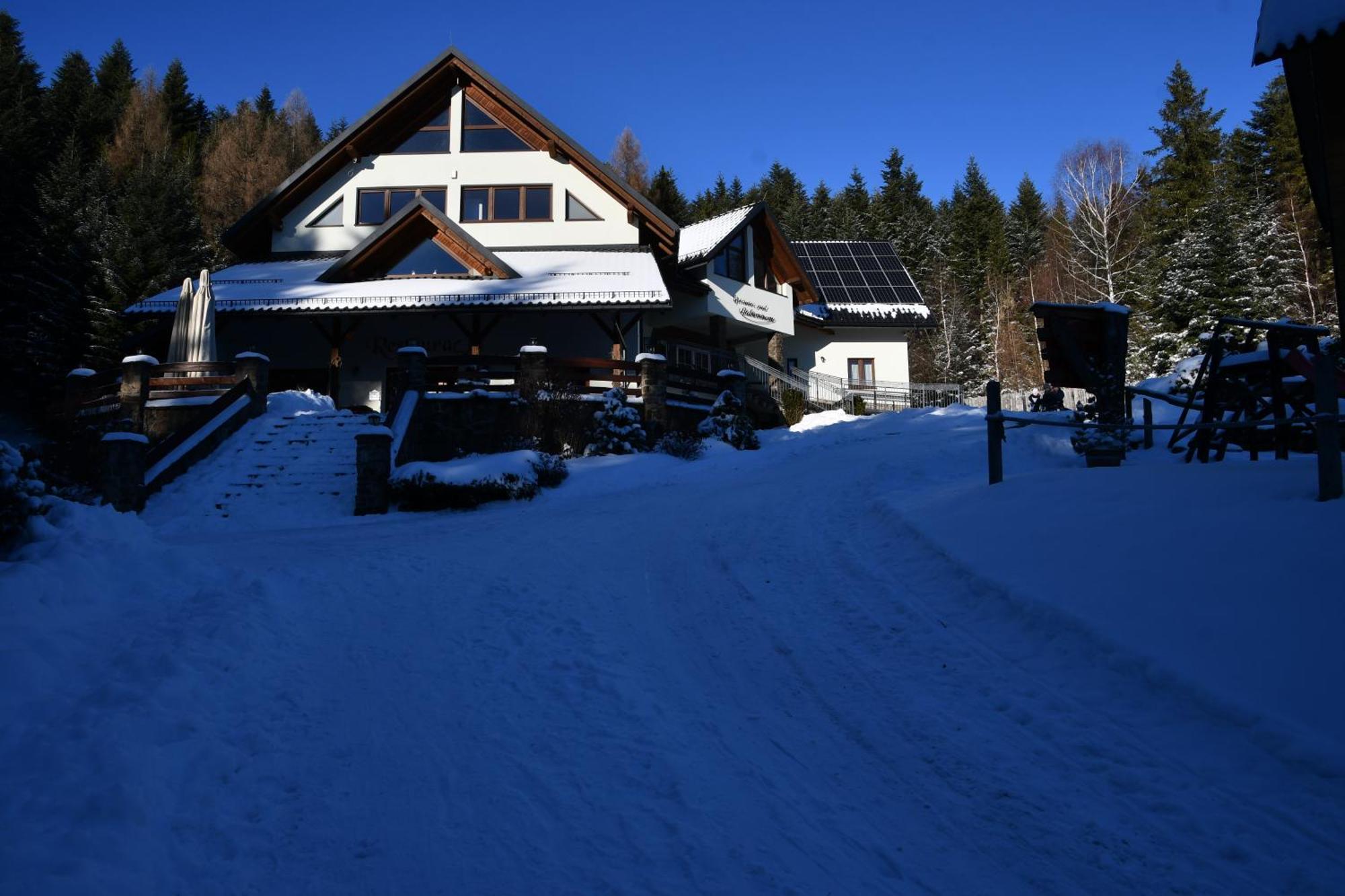 Bed and Breakfast Gosciniec Pod Lubomirem Weglowka  Esterno foto
