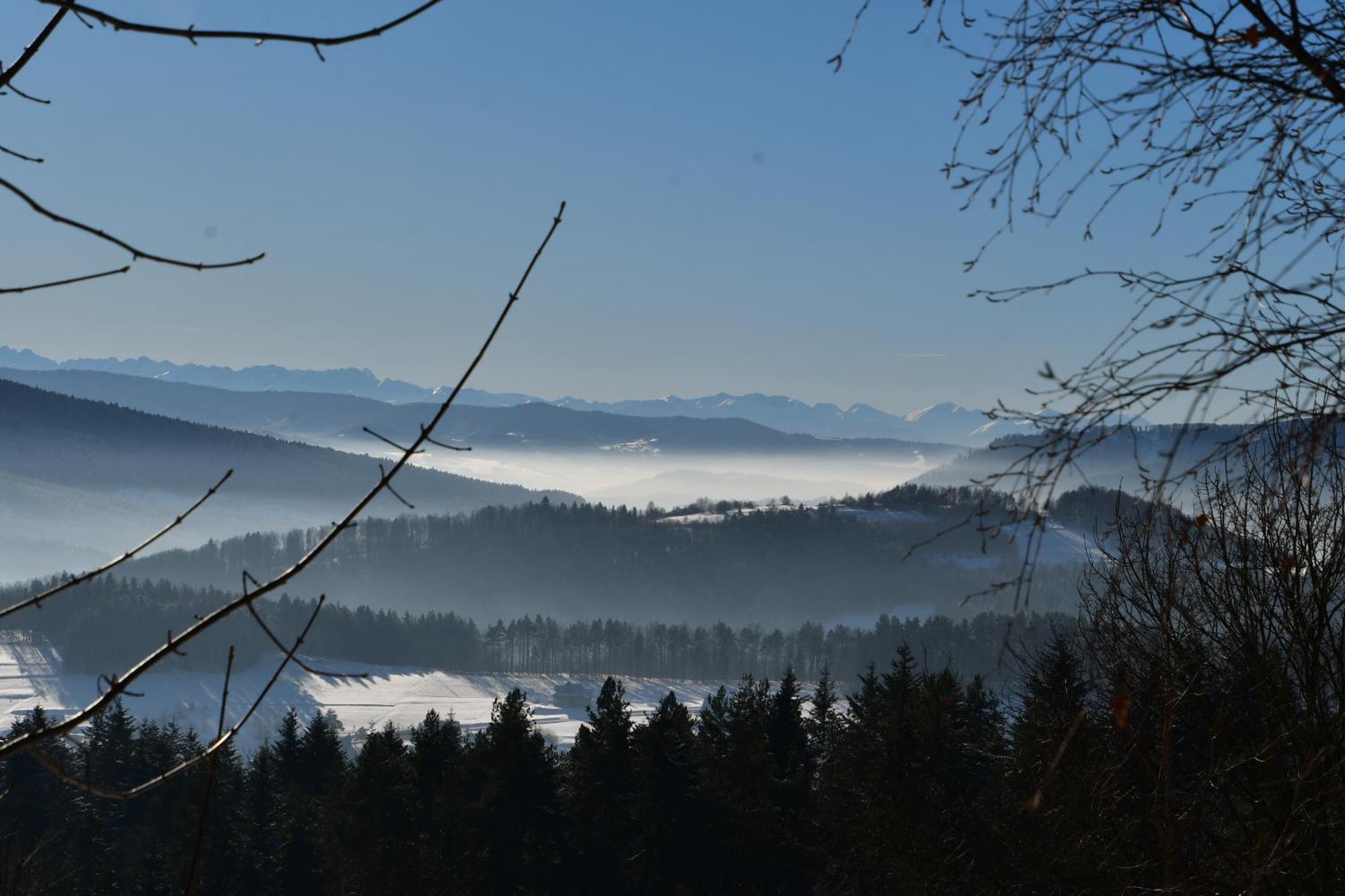Bed and Breakfast Gosciniec Pod Lubomirem Weglowka  Esterno foto